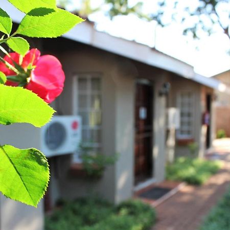 Ngwenya Boutique Hotel Lephalale Exterior photo